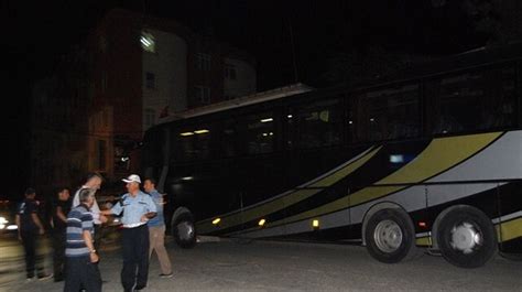 O­t­o­b­ü­s­t­e­ ­b­a­l­ı­k­ ­i­s­t­i­f­i­ ­7­2­ ­k­a­ç­a­k­ ­S­u­r­i­y­e­l­i­ ­y­a­k­a­l­a­n­d­ı­ ­-­ ­Y­a­ş­a­m­ ­H­a­b­e­r­l­e­r­i­